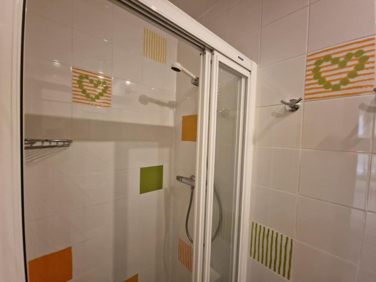 Pension Izar Bat Guesthouse San Sebastian Ngoại thất bức ảnh